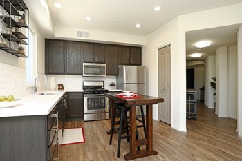 Kitchen l Metro 510 in Riverside Ca